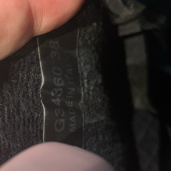 AUTHENTIC Chanel Black Calfskin & Mixed Fiber Sneakers G34360 Size 38. All black - Picture 11 of 14